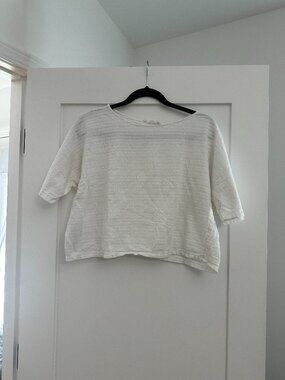 GUC Mango White Cropped Boxy T-Shirt